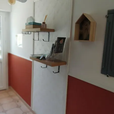 Сasa de vacaciones De La Souche Avec Jacuzzi